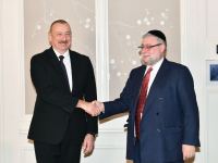 Prezident İlham Əliyev Münxendə Avropa Ravvinləri Konfransının prezidenti ilə görüşüb (FOTO) (YENİLƏNİB)