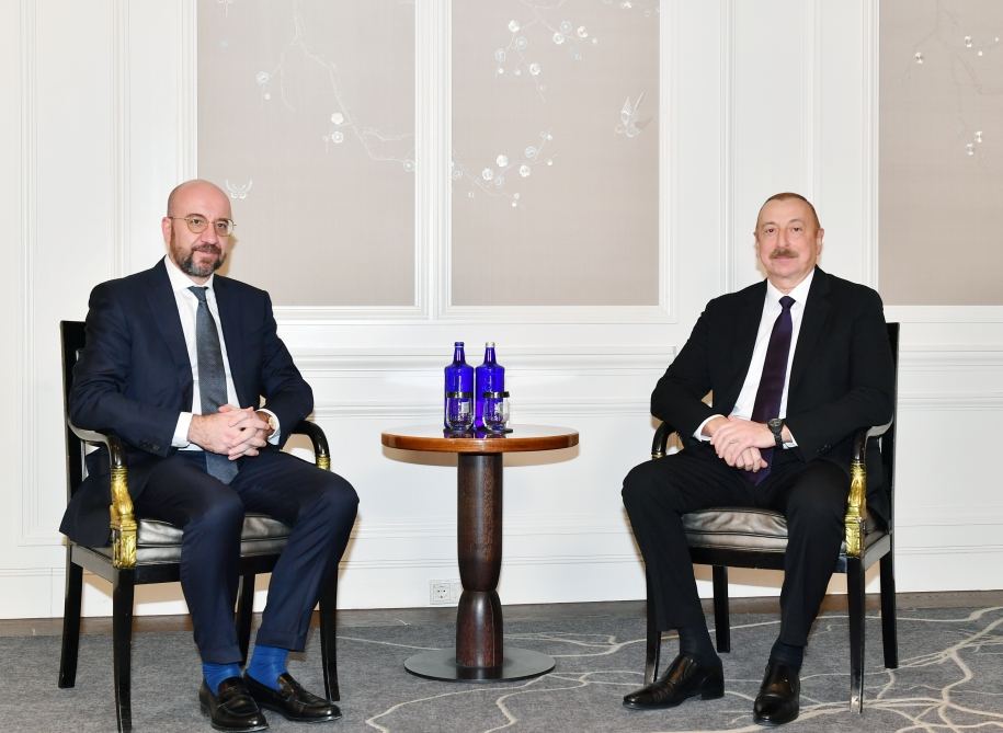 Prezident İlham Əliyevin Münxendə Avropa İttifaqı Şurasının Prezidenti ilə görüşü olub (FOTO) (YENİLƏNİB)