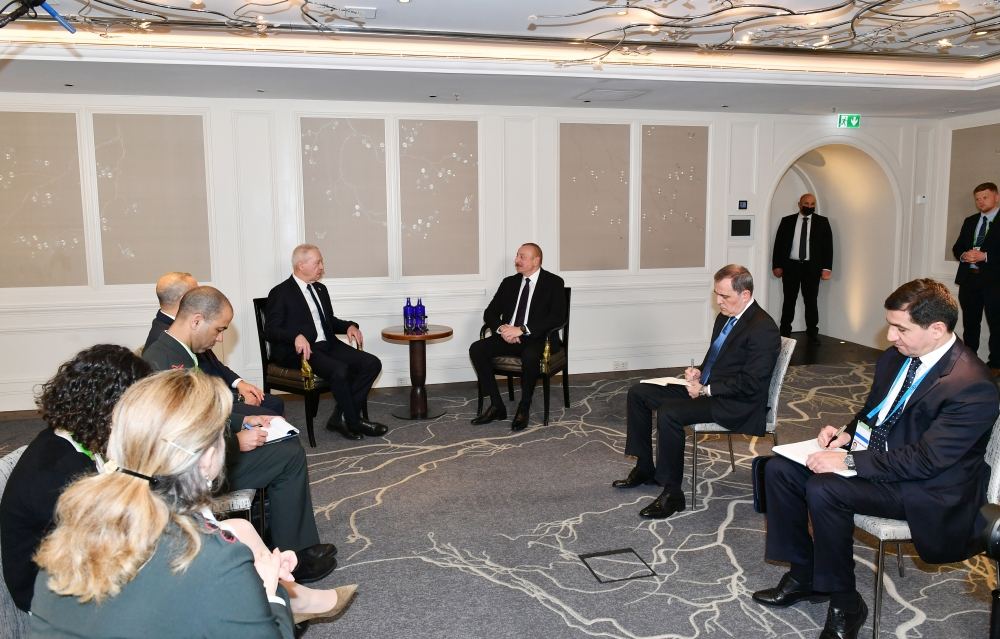 Prezident İlham Əliyevin Münxendə İsrailin müdafiə naziri ilə görüşü olub (FOTO) (YENİLƏNİB)