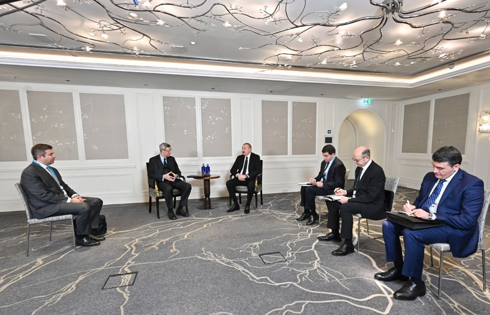 Prezident İlham Əliyev Münxendə Almaniyanın Şərqi Biznes Assosiasiyasının baş icraçı direktoru ilə görüşüb (FOTO) (YENİLƏNİB)