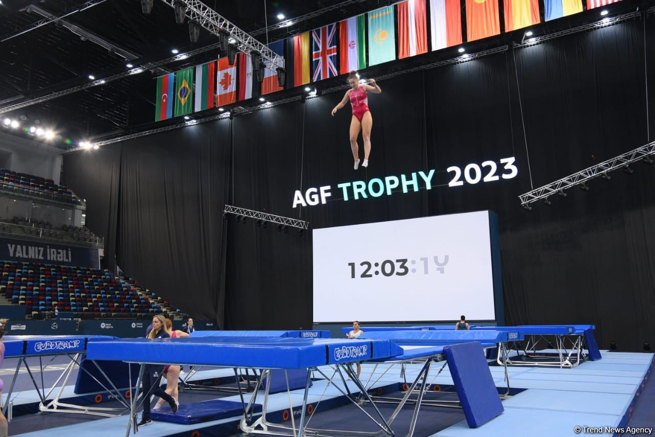 Milli Gimnastika Arenasında batut gimnastikası üzrə Dünya Kuboku iştirakçılarının podium məşqləri keçirilir (FOTOREPORTAJ)