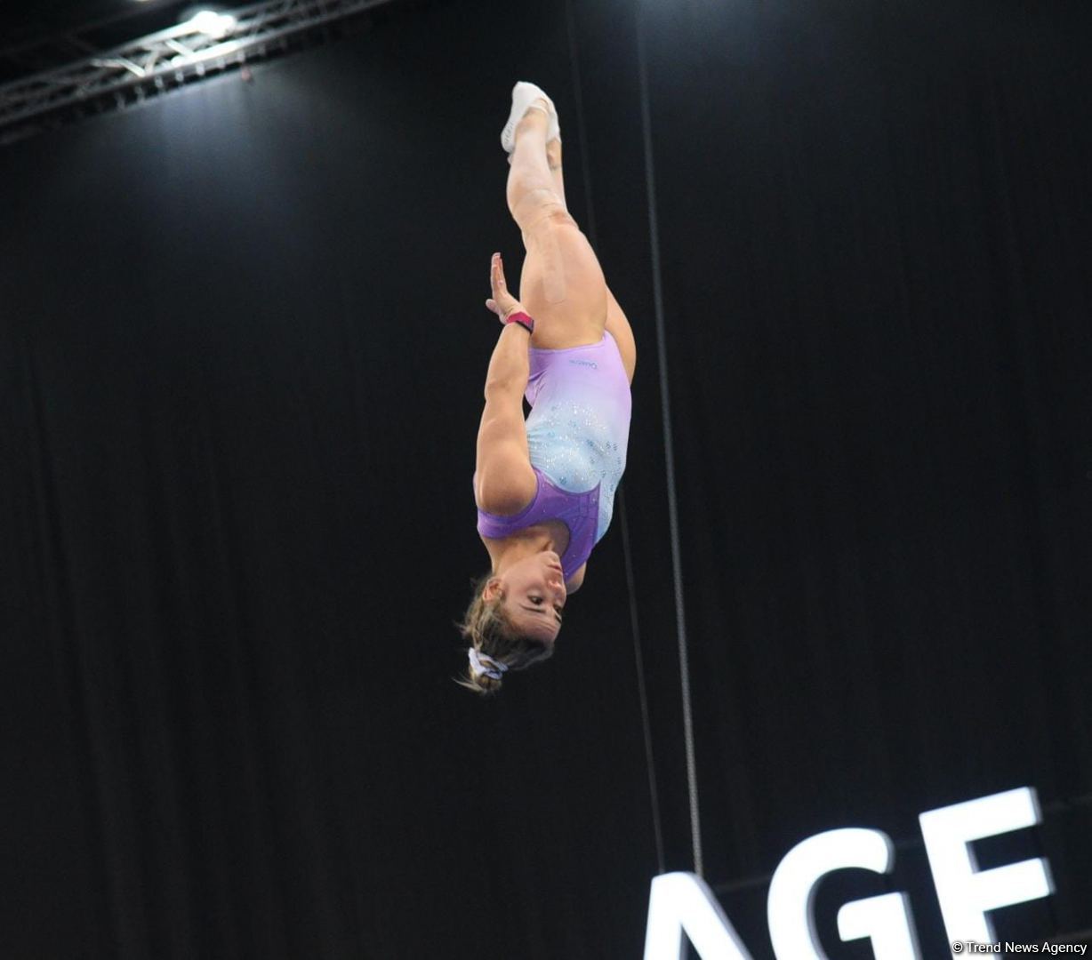 Milli Gimnastika Arenasında batut gimnastikası üzrə Dünya Kuboku iştirakçılarının podium məşqləri keçirilir (FOTOREPORTAJ)