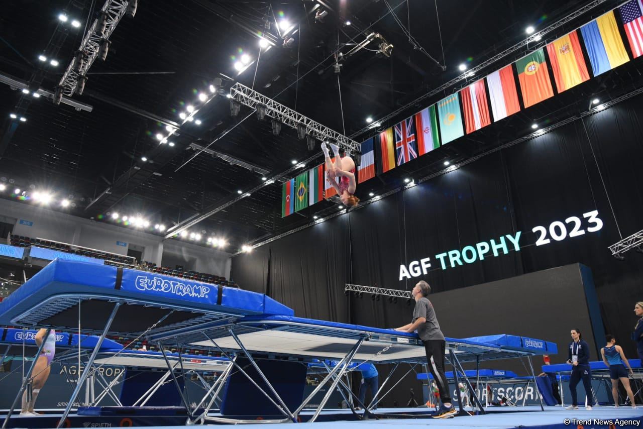 Milli Gimnastika Arenasında batut gimnastikası üzrə Dünya Kuboku iştirakçılarının podium məşqləri keçirilir (FOTOREPORTAJ)