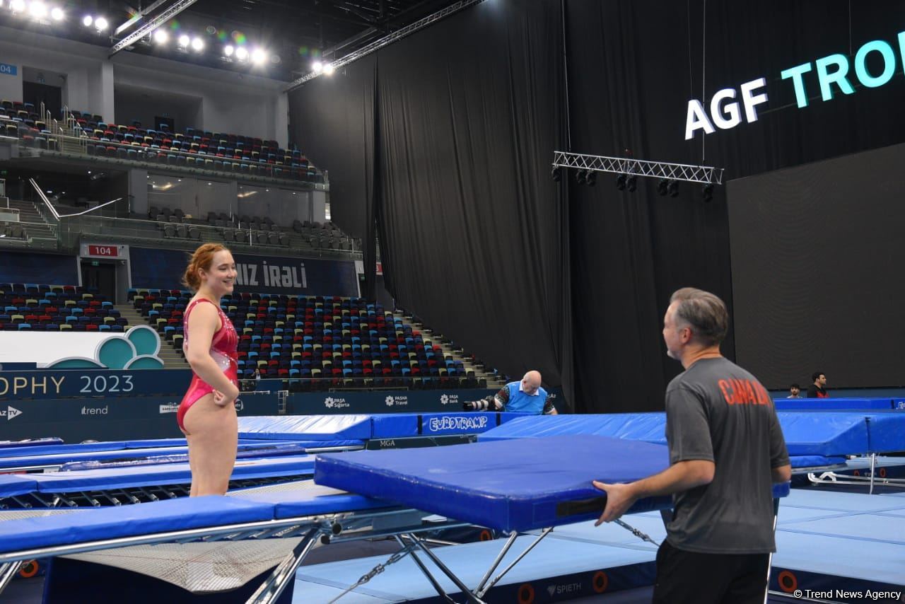 Milli Gimnastika Arenasında batut gimnastikası üzrə Dünya Kuboku iştirakçılarının podium məşqləri keçirilir (FOTOREPORTAJ)