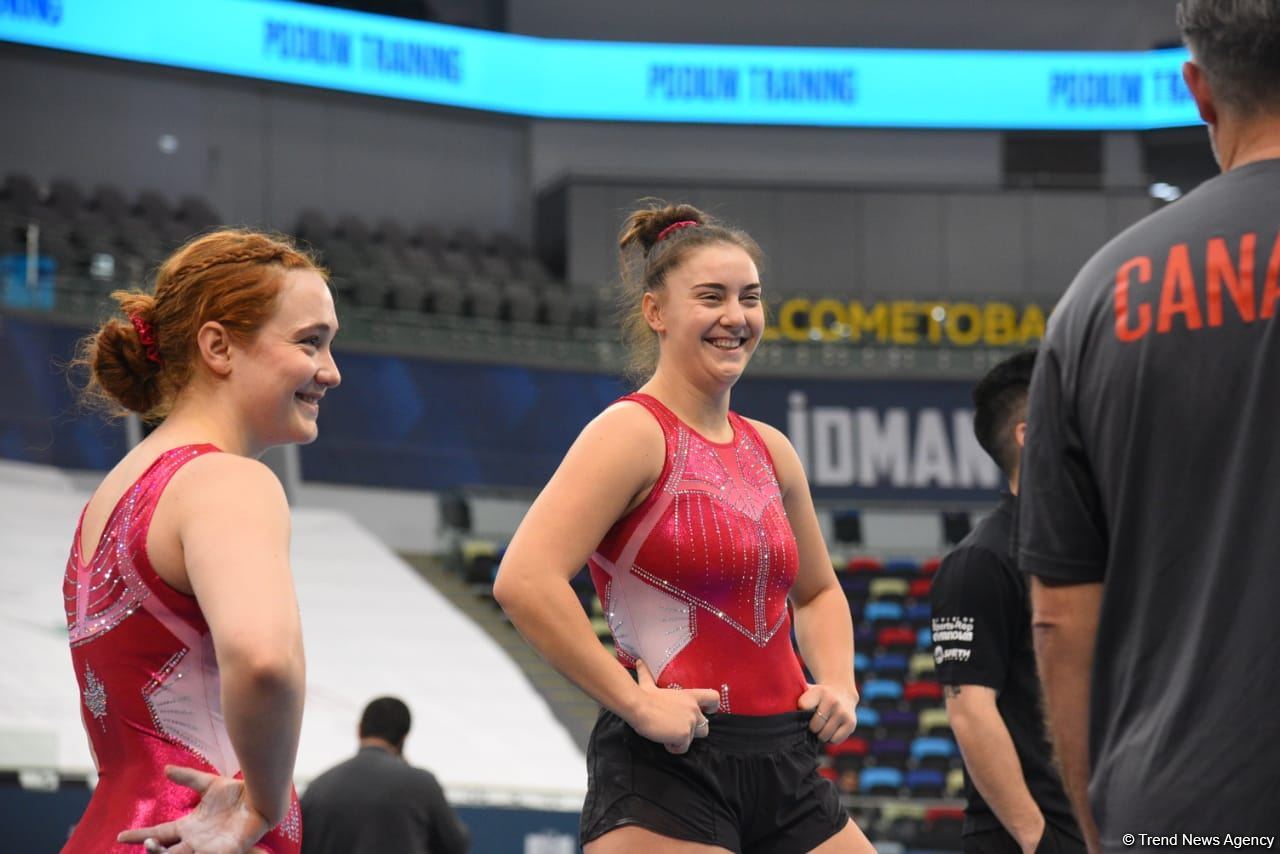 Milli Gimnastika Arenasında batut gimnastikası üzrə Dünya Kuboku iştirakçılarının podium məşqləri keçirilir (FOTOREPORTAJ)