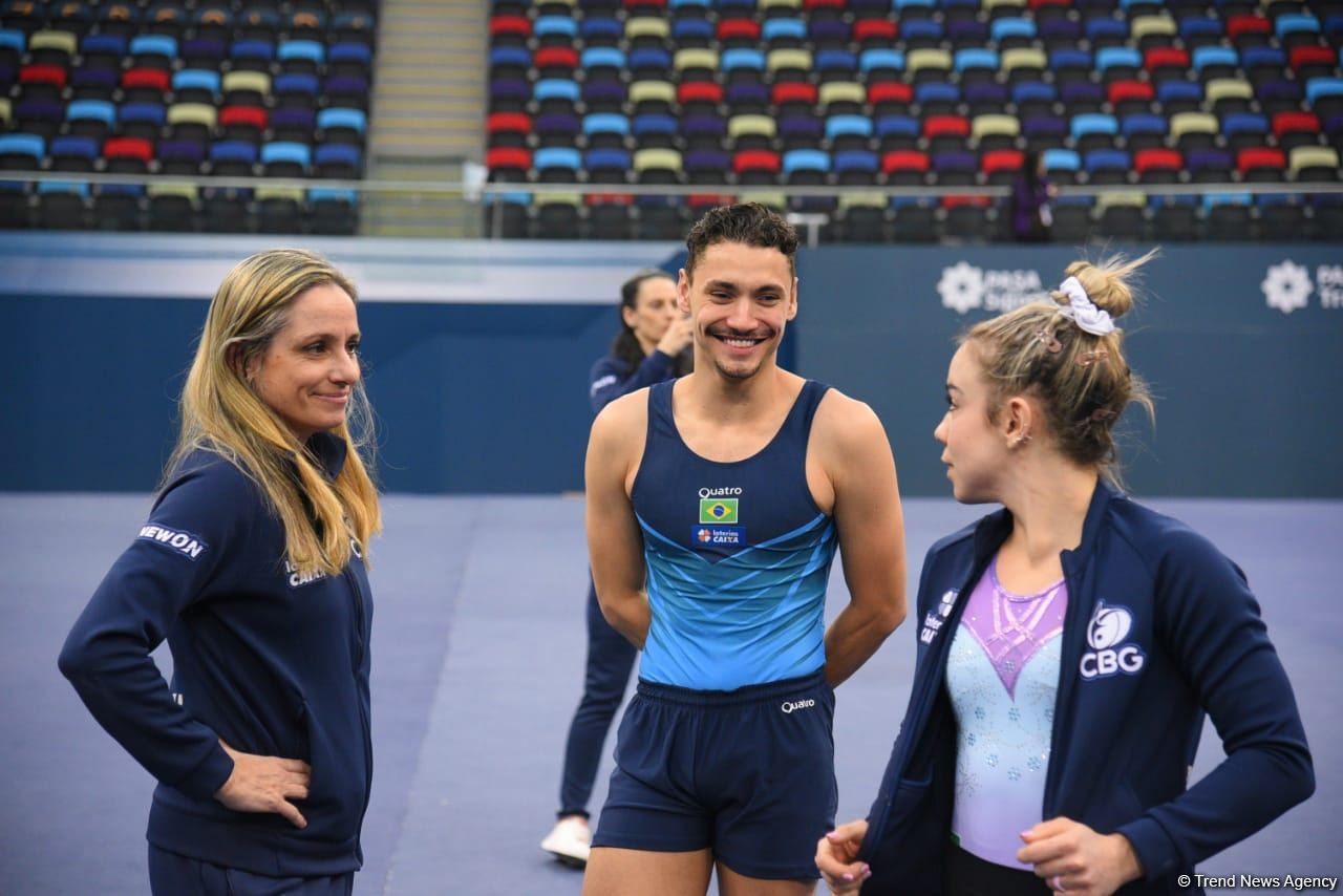 Milli Gimnastika Arenasında batut gimnastikası üzrə Dünya Kuboku iştirakçılarının podium məşqləri keçirilir (FOTOREPORTAJ)