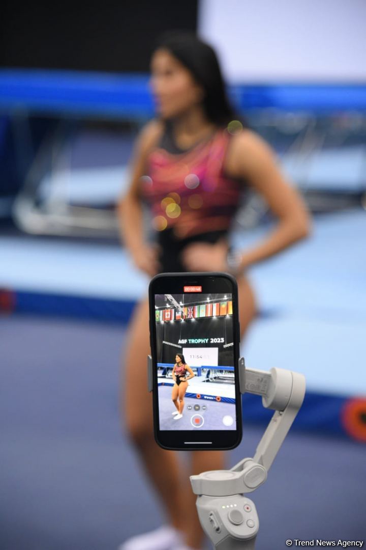 Milli Gimnastika Arenasında batut gimnastikası üzrə Dünya Kuboku iştirakçılarının podium məşqləri keçirilir (FOTOREPORTAJ)