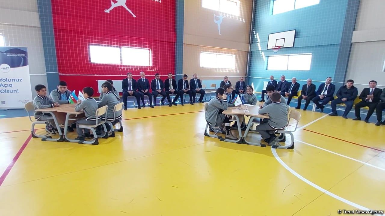 Ağalı kəndində “Heydər Əliyev və gələcəyə aparan yollar” adlı tədbir keçirilib (FOTO)
