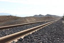 Horadiz - Ağbənd dəmir yolunda Qumlaq stansiyasının tikintisinə hazırlıq gedir (FOTO)