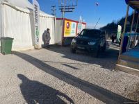 Sülhməramlıların 2 avtomobilinin Laçın yolundan maneəsiz keçidinə şərait yaradılıb (FOTO)