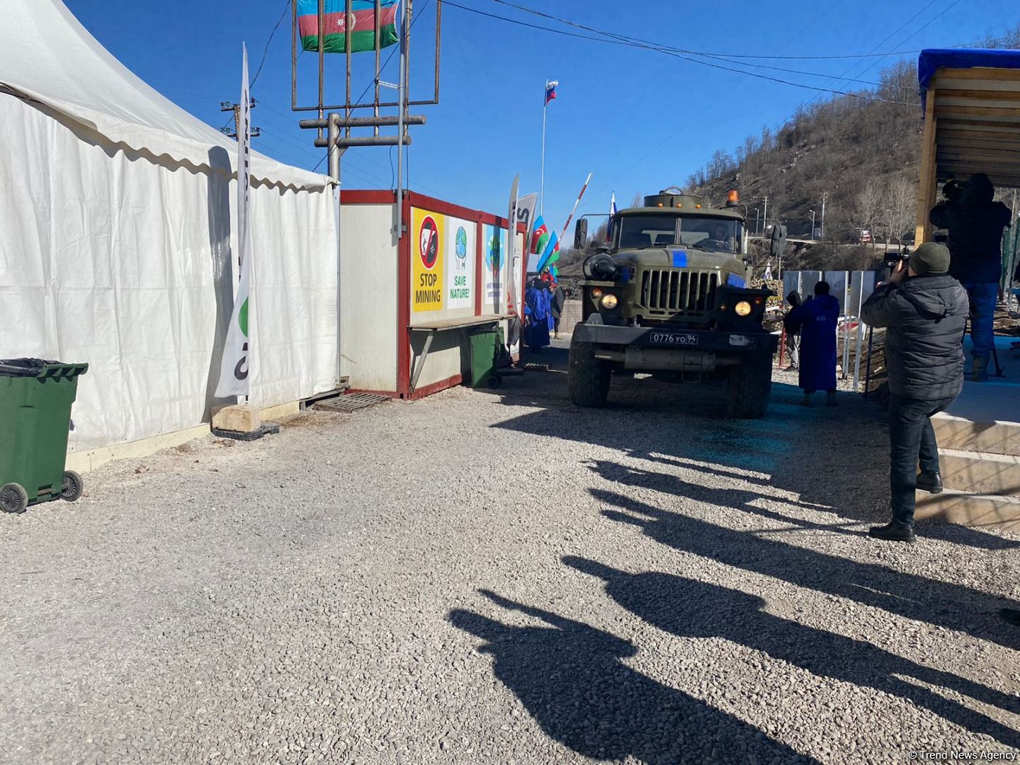 Sülhməramlıların 9 avtomobili Laçın yolundan keçib (FOTO)