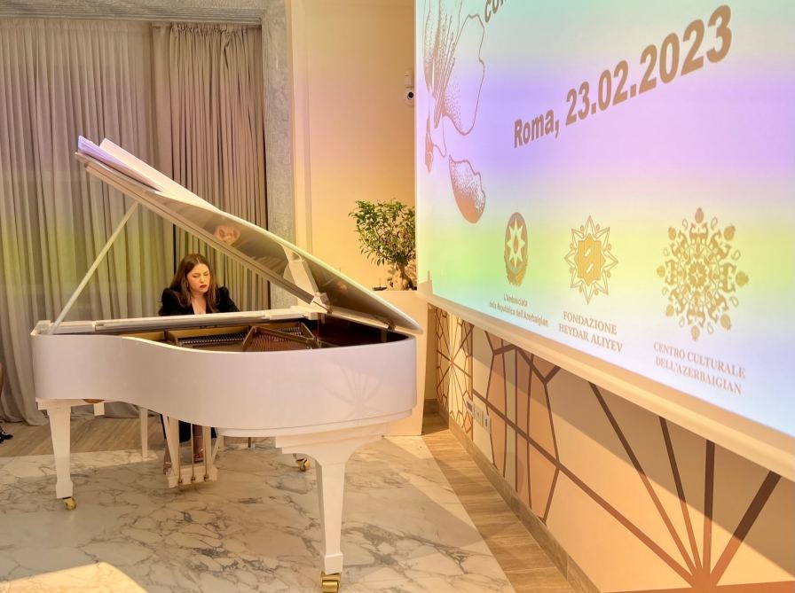 Heydər Əliyev Fondunun təşkilatçılığı ilə Romada Xocalı soyqırımına həsr olunan tədbir keçirilib (FOTO)