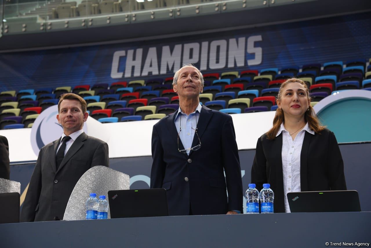 Bakıda batut gimnastikası və tamblinq üzrə Azərbaycan birinciliyinə və Bakı çempionatına start verilib (FOTO)