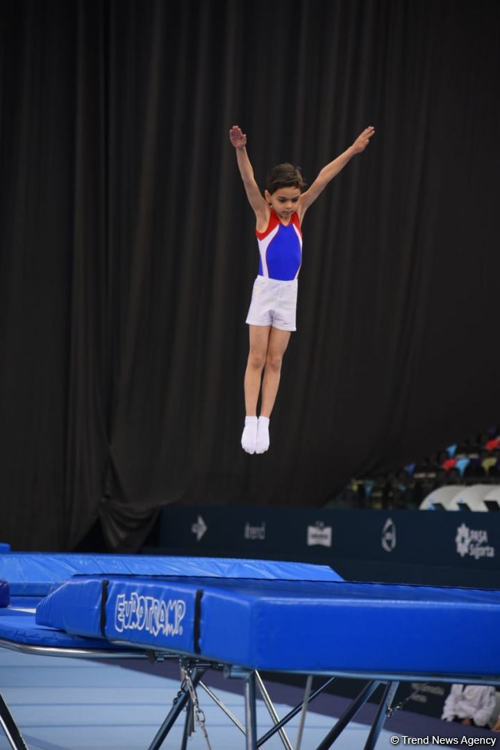 Bakıda batut gimnastikası və tamblinq üzrə Azərbaycan birinciliyinə və Bakı çempionatına start verilib (FOTO)