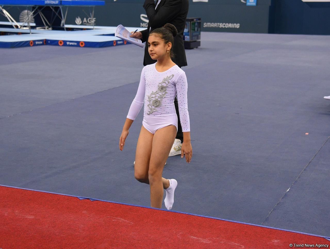 Bakıda batut gimnastikası və tamblinq üzrə Azərbaycan birinciliyinə və Bakı çempionatına start verilib (FOTO)