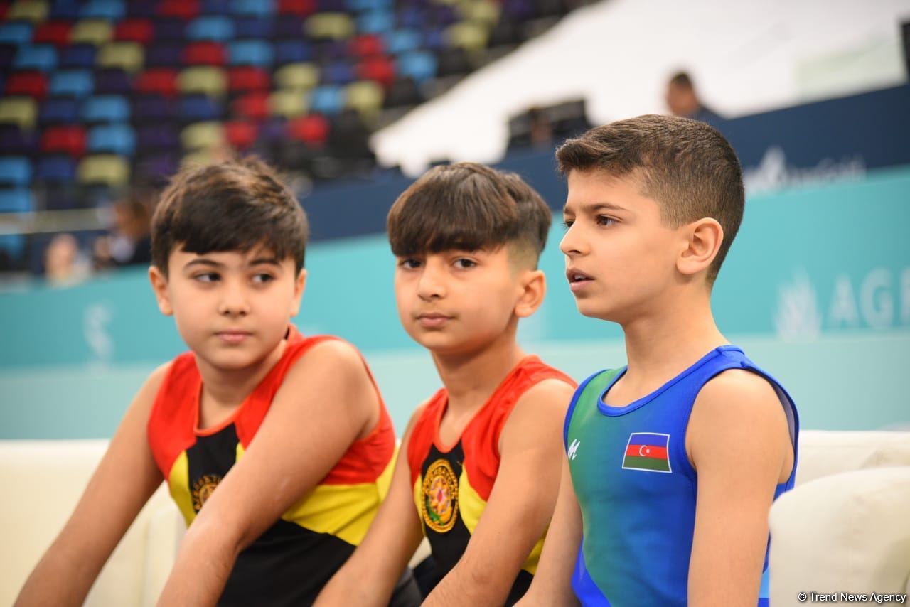Bakıda batut gimnastikası və tamblinq üzrə Azərbaycan birinciliyinə və Bakı çempionatına start verilib (FOTO)