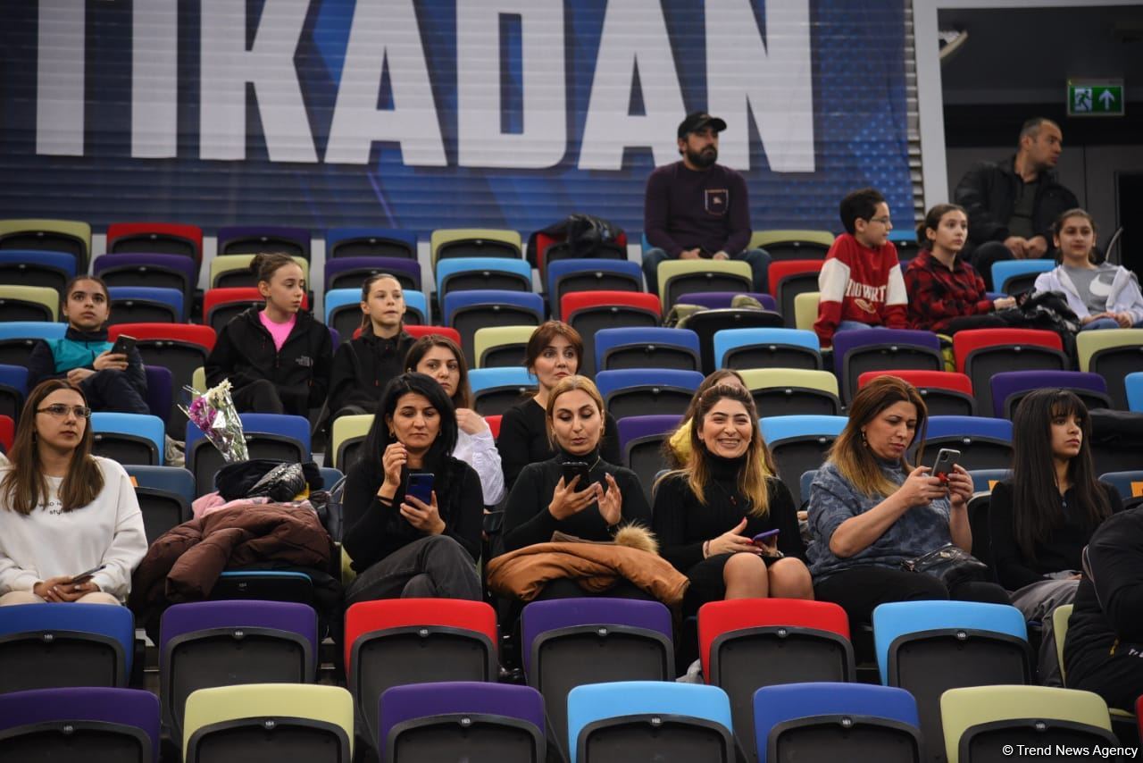 Bakıda batut gimnastikası və tamblinq üzrə Azərbaycan birinciliyinə və Bakı çempionatına start verilib (FOTO)