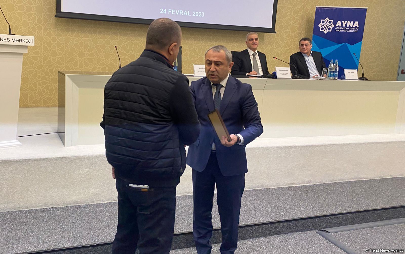 Azərbaycanda bu gündən beynəlxalq yükdaşımalara icazələr veriləcək (FOTO)