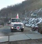 BQXK-ya məxsus avtomobillər Laçın yolundan keçib (FOTO)