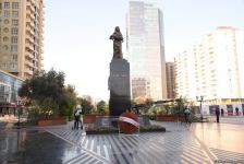 Azərbaycan ictimaiyyəti "Ana harayı" abidəsini ziyarət edir (FOTO)