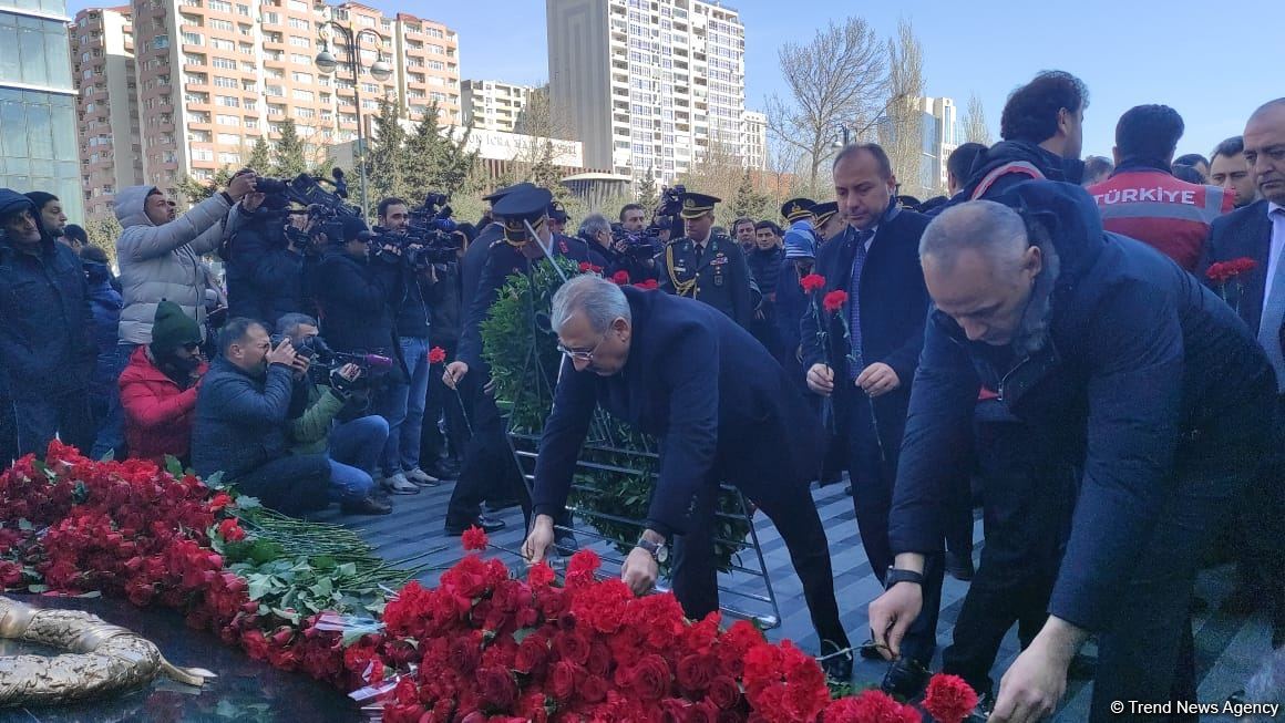 Xocalı soyqırımı ən acı faciələrdən biridir - Cahit Bağcı (FOTO)