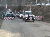BQXK-ya məxsus avtomobillər Laçın yolundan keçib (FOTO)