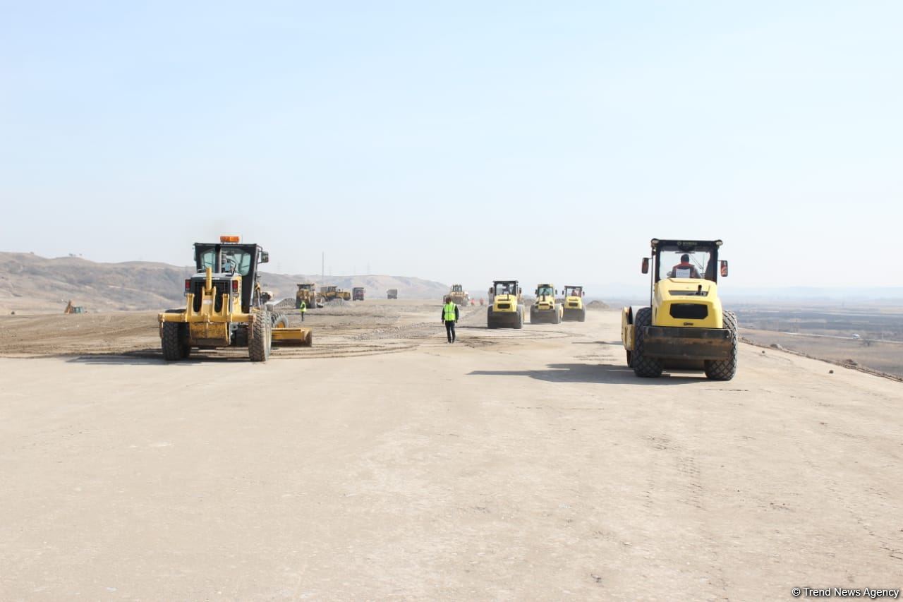 Zəngəzur dəhlizinin tikintisi 73% icra olunub (FOTO)