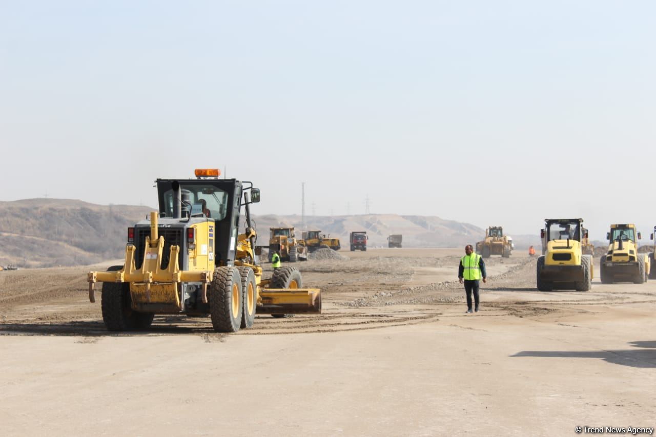 Zəngəzur dəhlizinin tikintisi 73% icra olunub (FOTO)