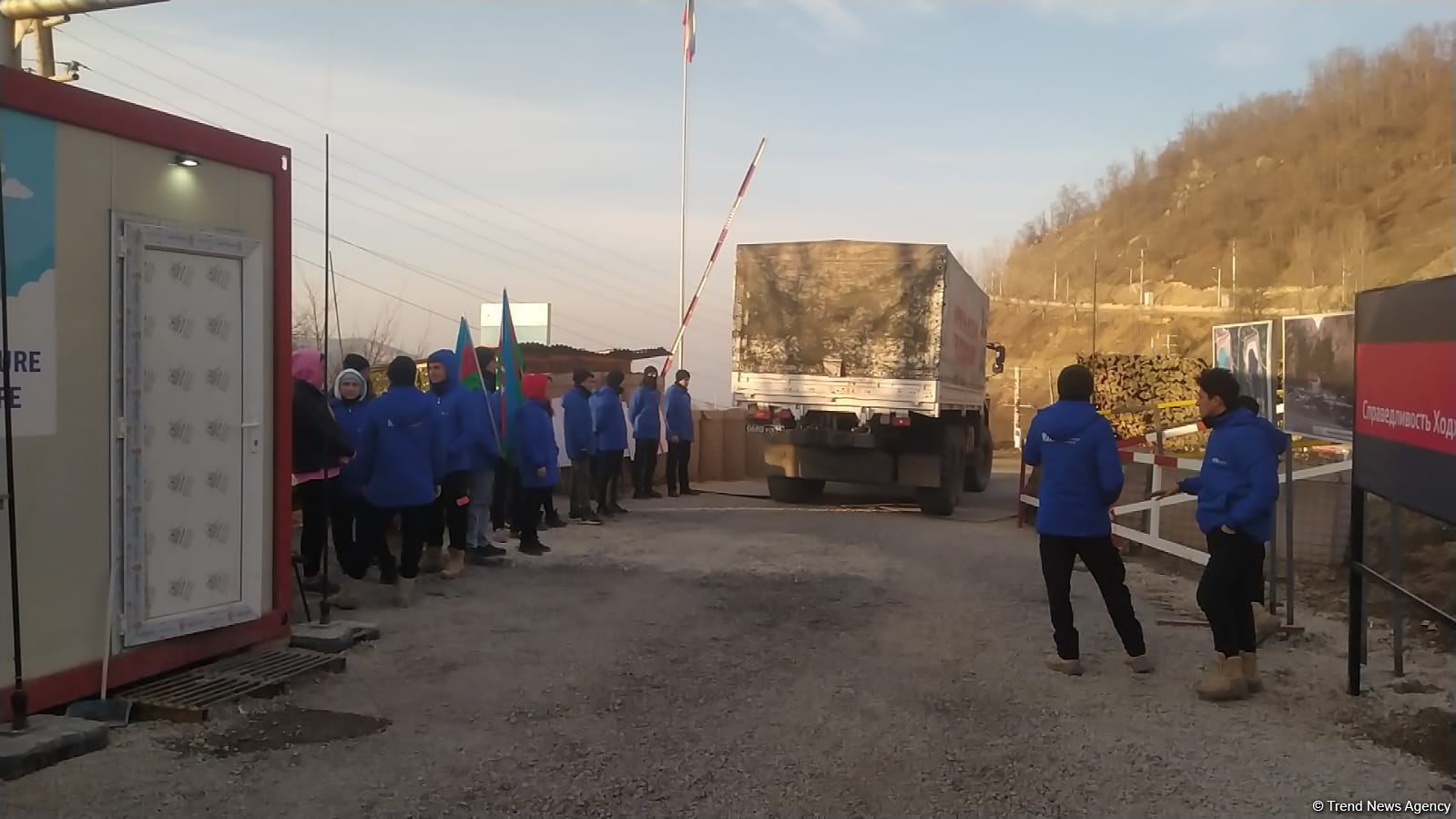 Bu gün 62 avtomobil Laçın yolundan keçib (FOTO)