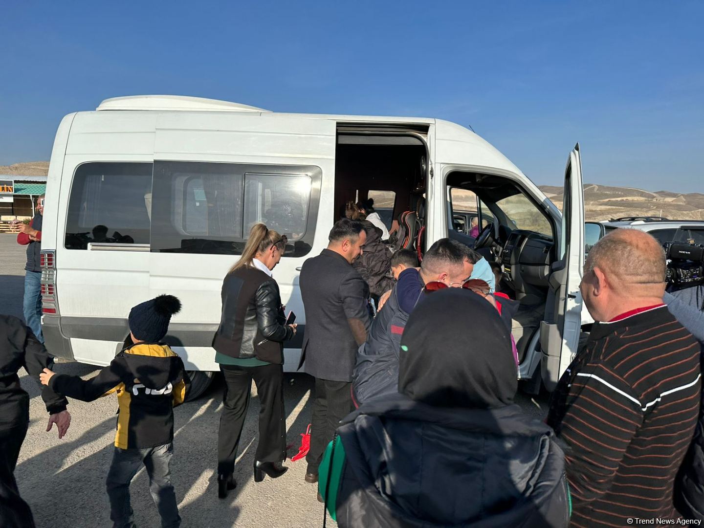 Zəngilan rayonunun Ağalı kəndinə növbəti köç (FOTO)
