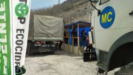 Sülhməramlılara aid 20 avtomobil Laçın yolundan keçib (FOTO)