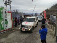 BQXK-ya məxsus 6 avtomobil Laçın yolundan keçib (FOTO)