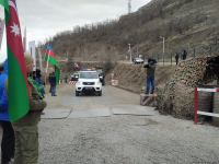 Sülhməramlılara aid daha 8 maşın Laçın yolundan maneəsiz keçib (FOTO)
