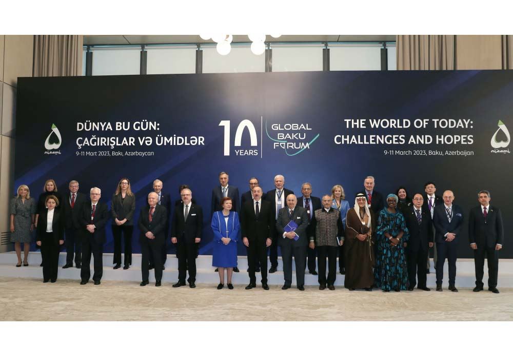 Prezident İlham Əliyev X Qlobal Bakı Forumunda iştirak edib (FOTO/VİDEO) (YENİLƏNİB-4)