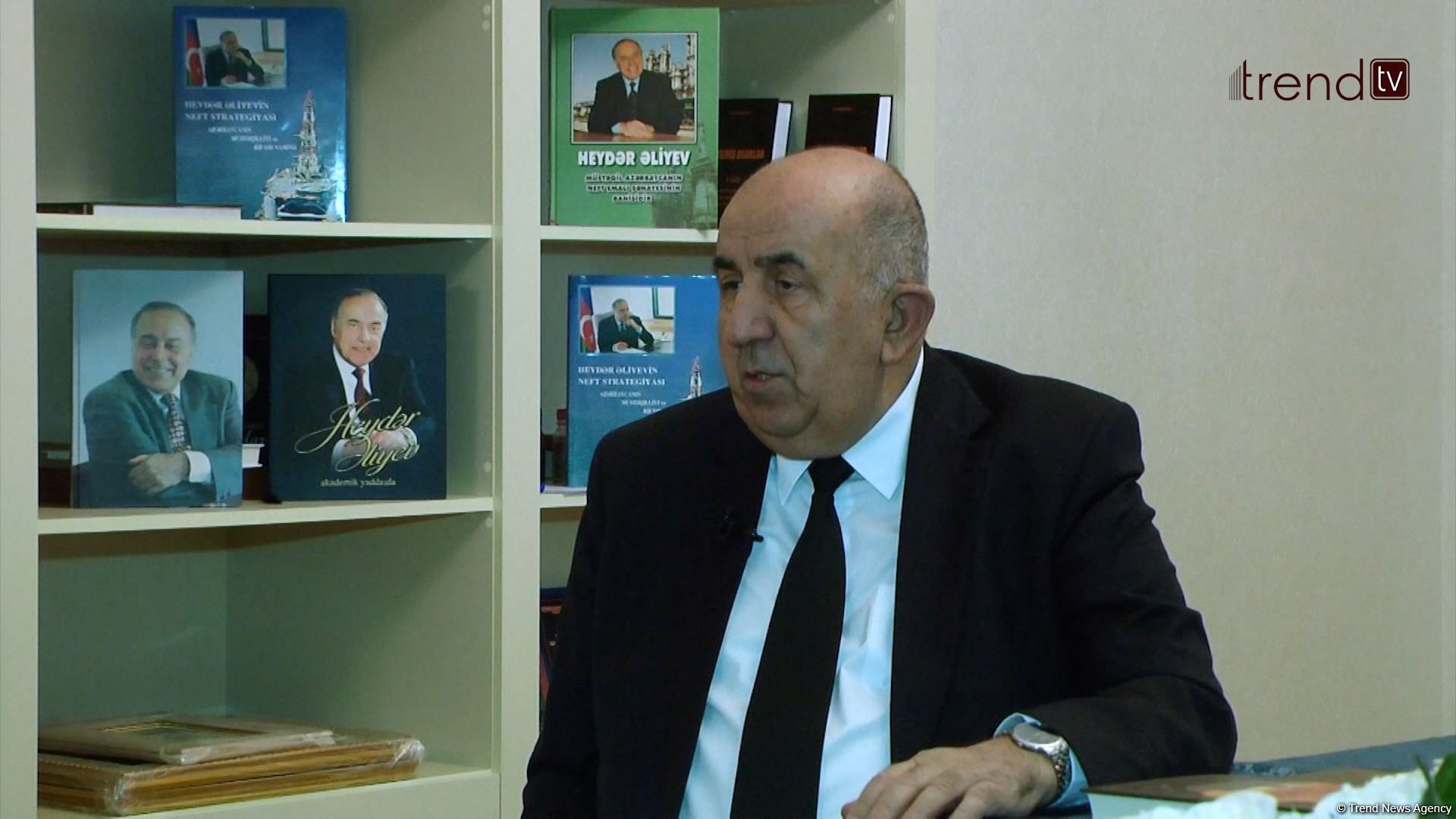 Heydər Əliyev dövlətimizin nüfuzunu artırmaq üçün əvəzsiz işlər görüb - Akademik Vaqif Abbasov (FOTO/VİDEO)