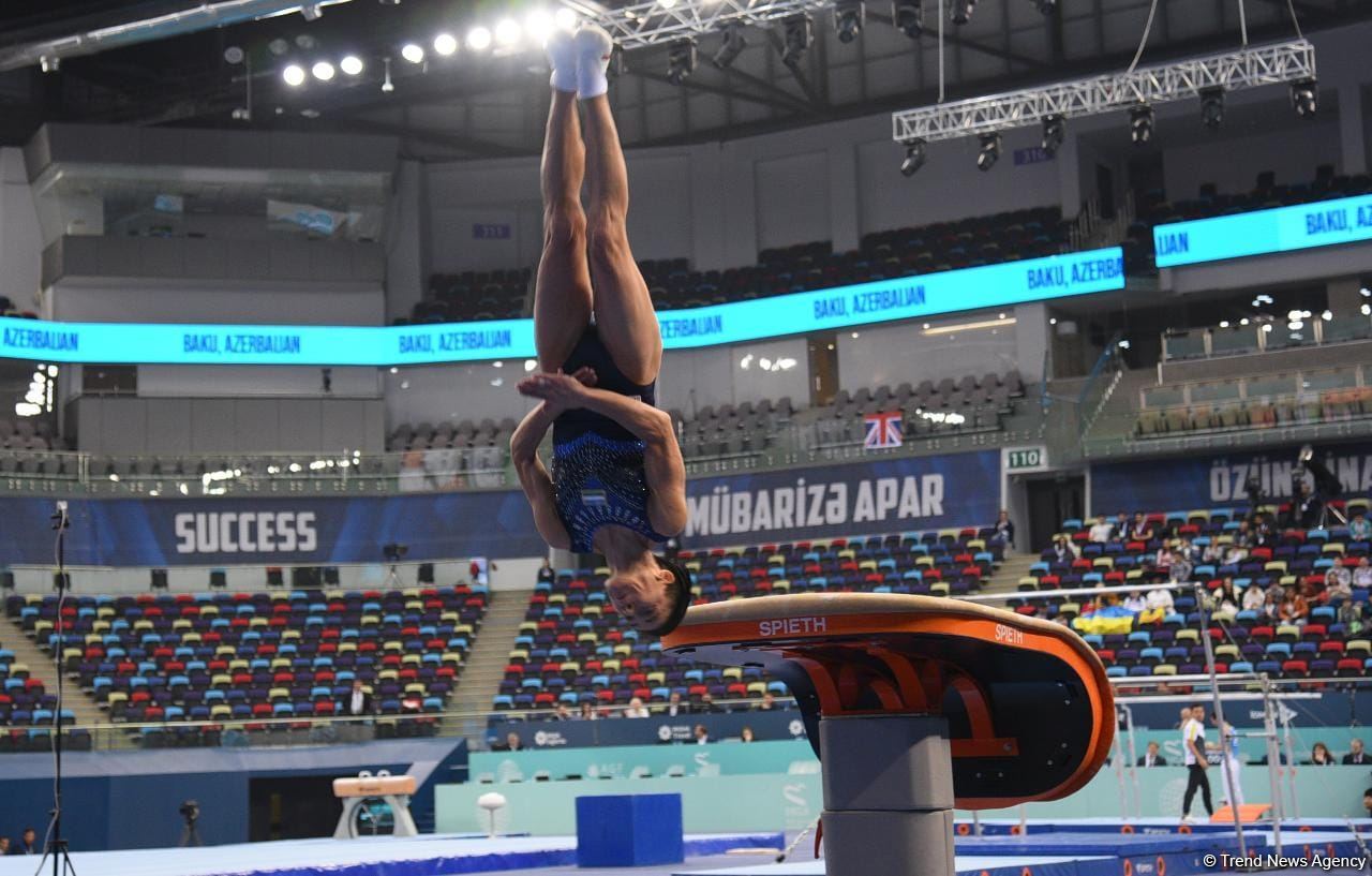 Bakıda idman gimnastikası üzrə FIG Dünya Kubokunun üçüncü gününə start verilib (FOTO)