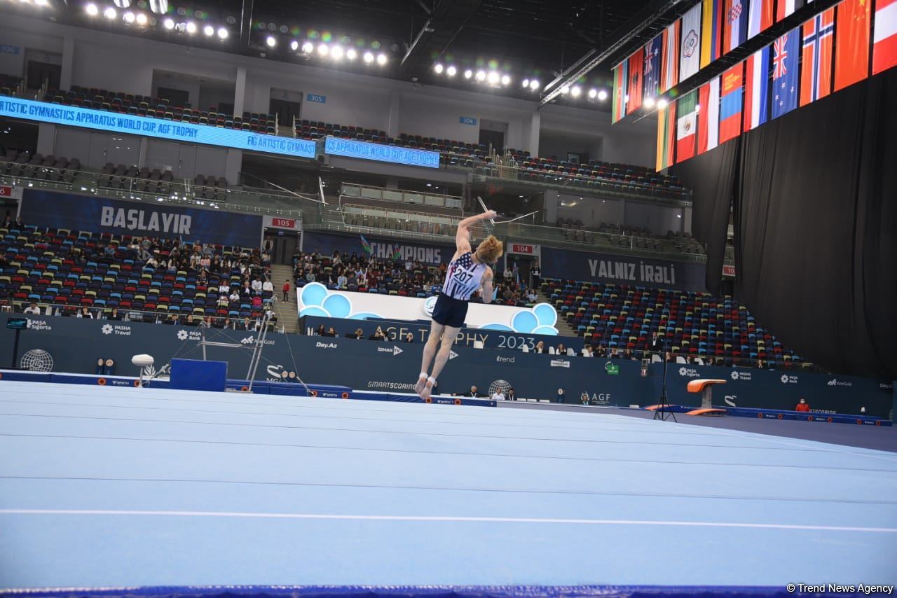 Bakıda idman gimnastikası üzrə FIG Dünya Kubokunun üçüncü gününə start verilib (FOTO)