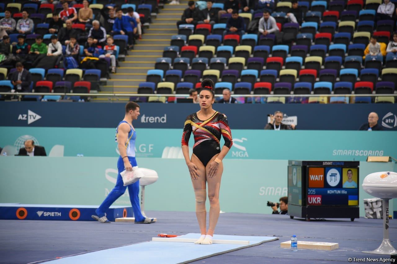 Bakıda idman gimnastikası üzrə FIG Dünya Kubokunun üçüncü gününə start verilib (FOTO)