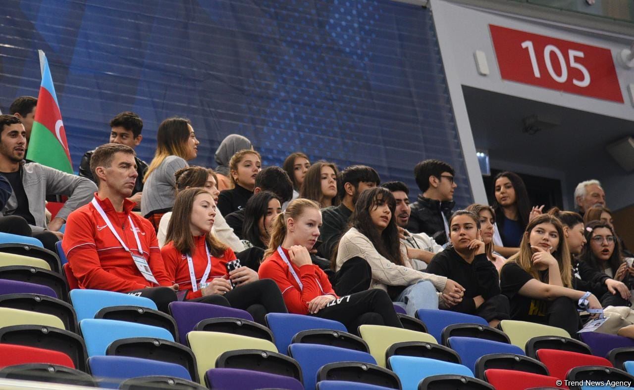 Bakıda idman gimnastikası üzrə FIG Dünya Kubokunun üçüncü gününə start verilib (FOTO)