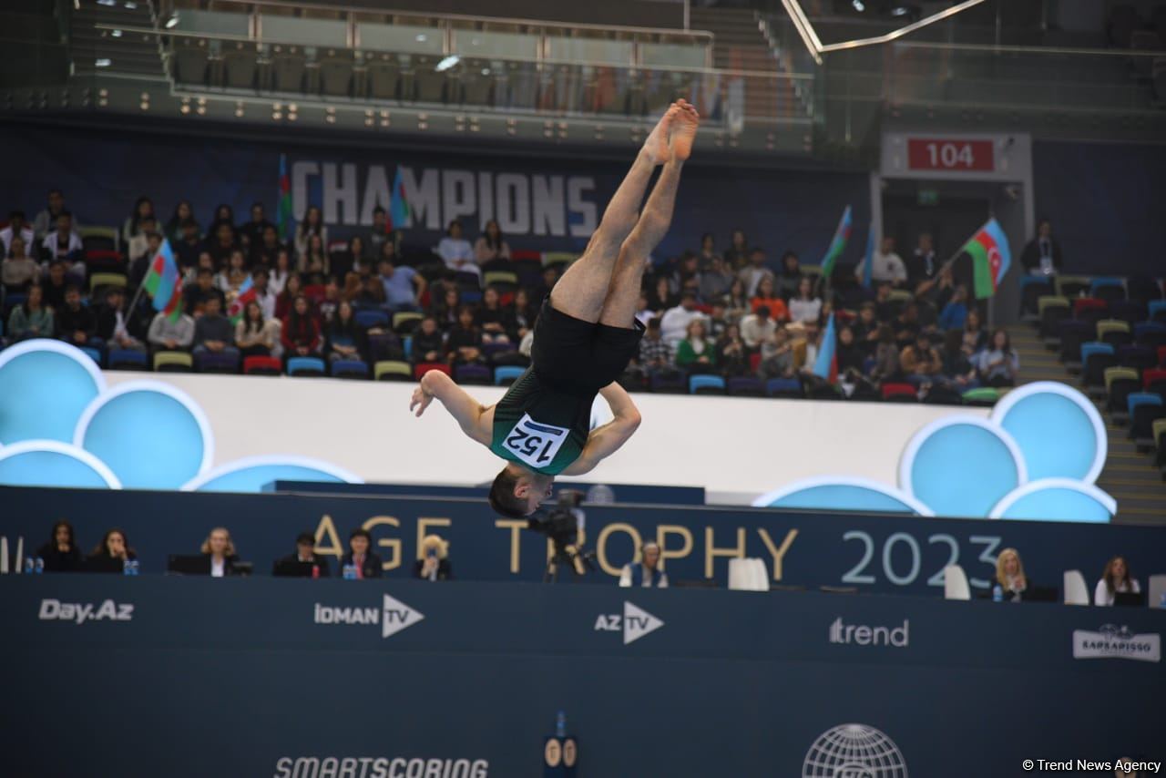 Bakıda idman gimnastikası üzrə FIG Dünya Kubokunun üçüncü gününə start verilib (FOTO)