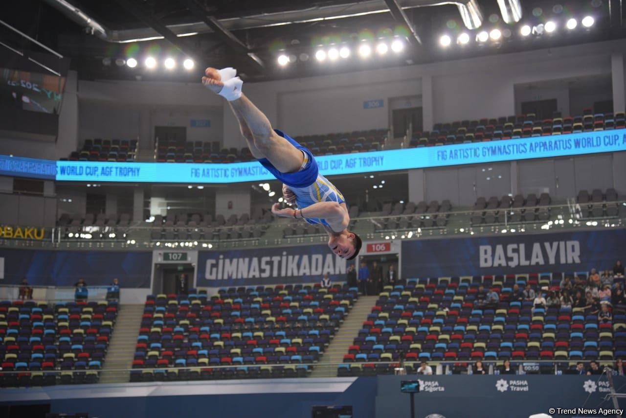 Bakıda idman gimnastikası üzrə FIG Dünya Kubokunun üçüncü gününə start verilib (FOTO)