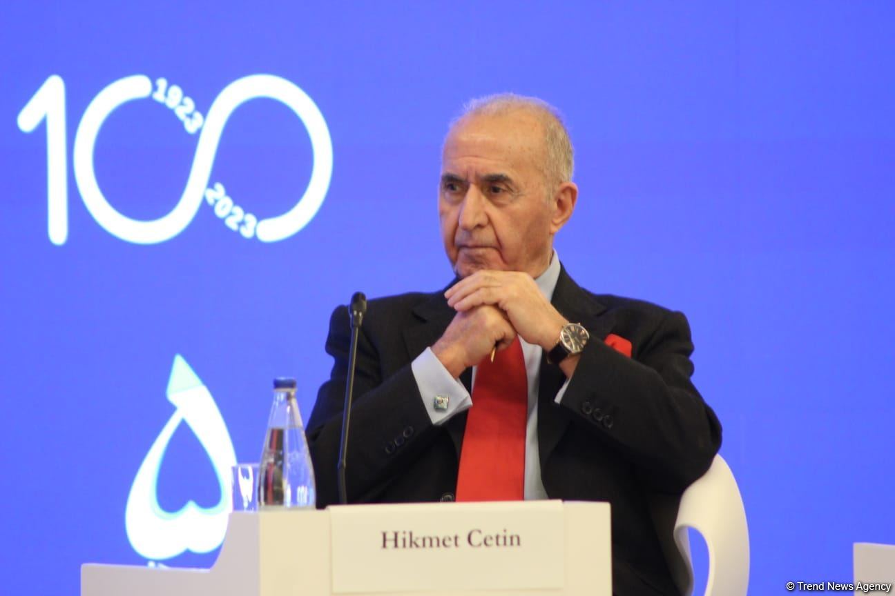 Bakıda “Heydər Əliyev 100: Həyatı və irsi” adlı tədbir keçirilir (FOTO)