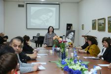 Görkəmli teatr rejissorunun 100 illik yubileyi keçirilib (FOTO)