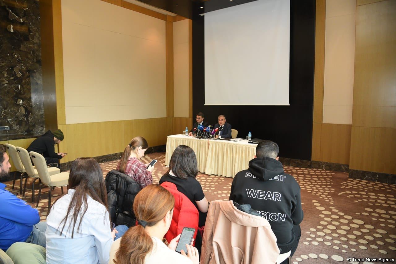 İslamofobiyanın təsirini Azərbaycan da hiss edir - Fərid Şəfiyev (FOTO)