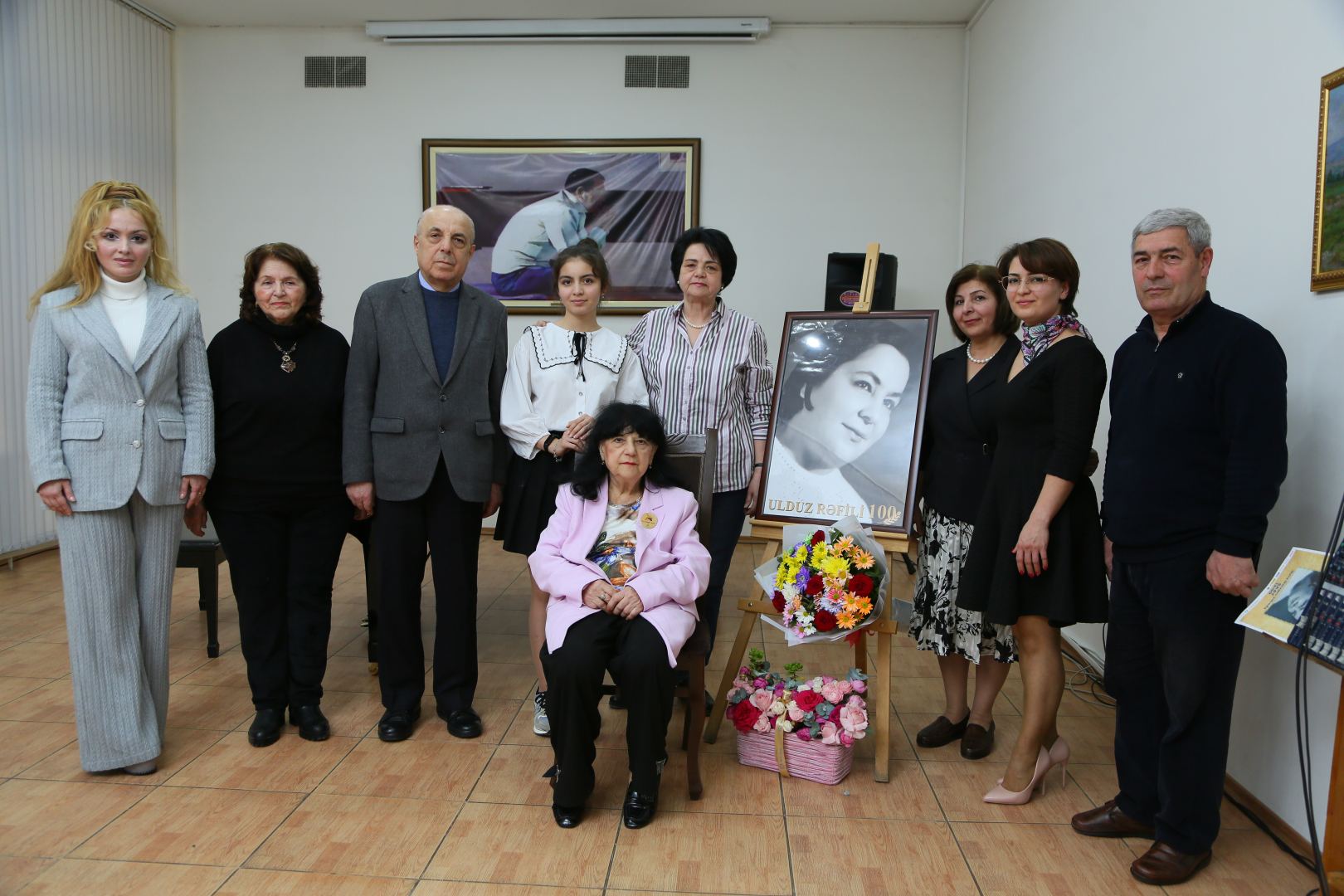 Görkəmli teatr rejissorunun 100 illik yubileyi keçirilib (FOTO)