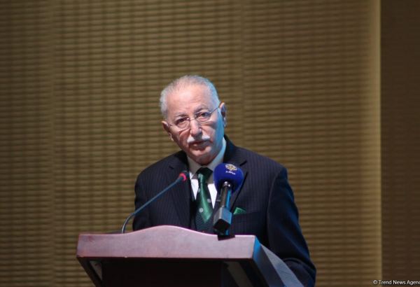 İslamofobiyanın siyasiləşdirilməsi məsələsinə toxunmalıyıq - Ekmeleddin İhsanoğlu