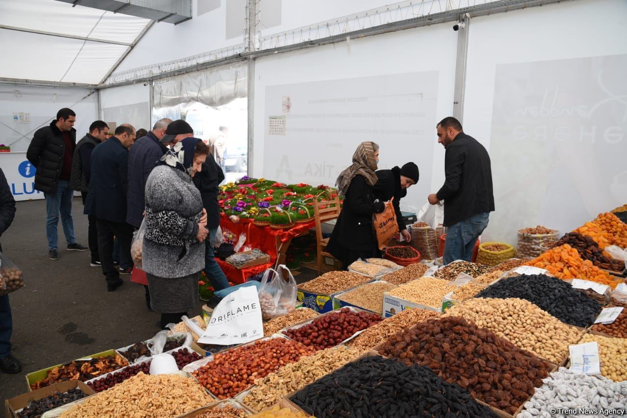 Novruz yarmarkasında qiymətlər necədir? (SİYAHI) (FOTO)