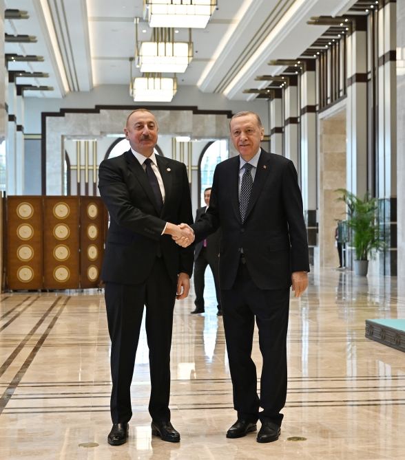 Prezident İlham Əliyev Türk Dövlətləri Təşkilatının Dövlət Başçılarının Fövqəladə Zirvə görüşündə iştirak edib (FOTO/VİDEO) (YENİLƏNİB-3)