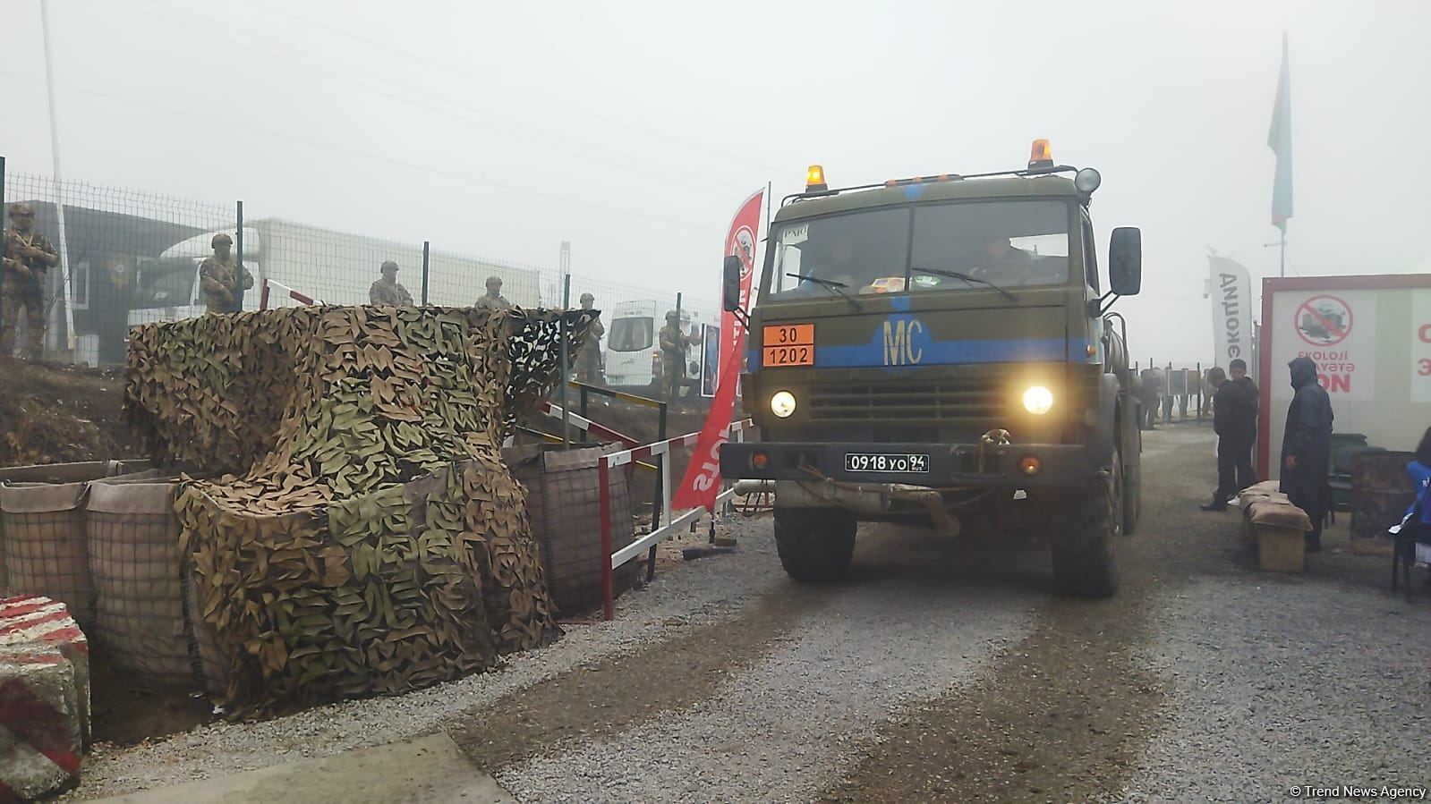 Sülhməramlılara aid 27 maşın Laçın yolundan maneəsiz keçib (FOTO)