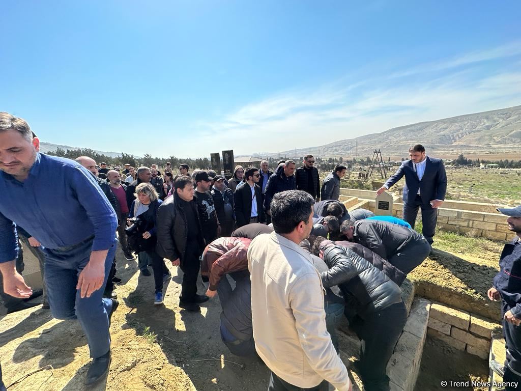 Qəzada həlak olan Oqtay Əliyev dəfn olunub (FOTO)